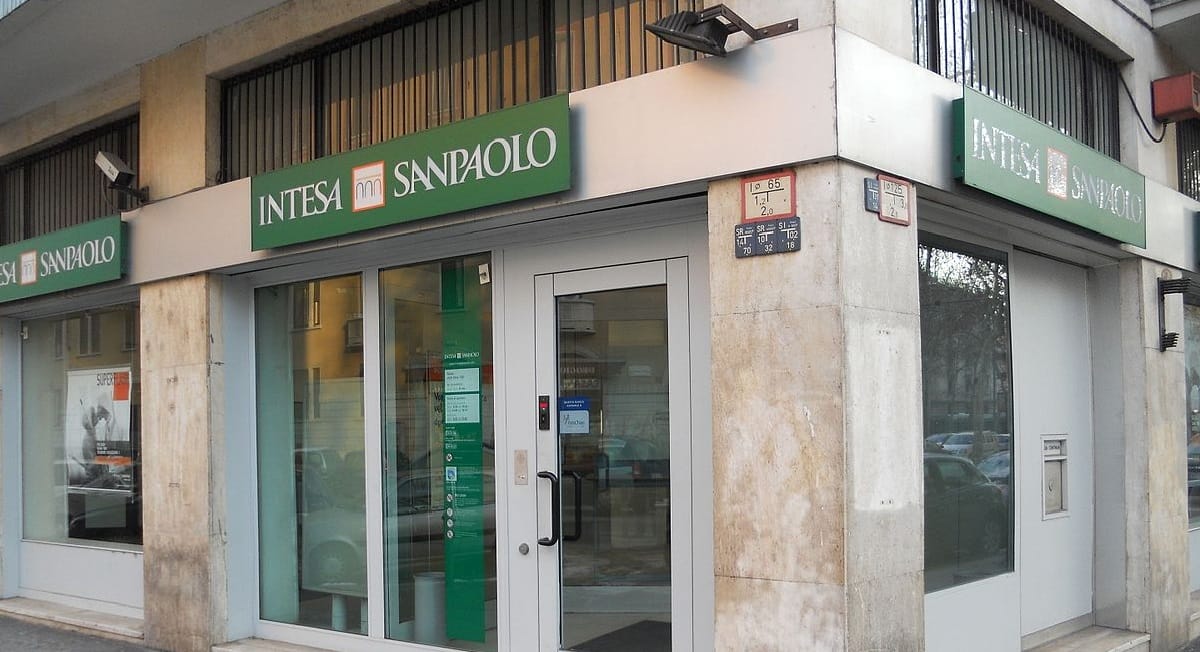 Intesa chiama Pedersoli per l'opa su Ubi