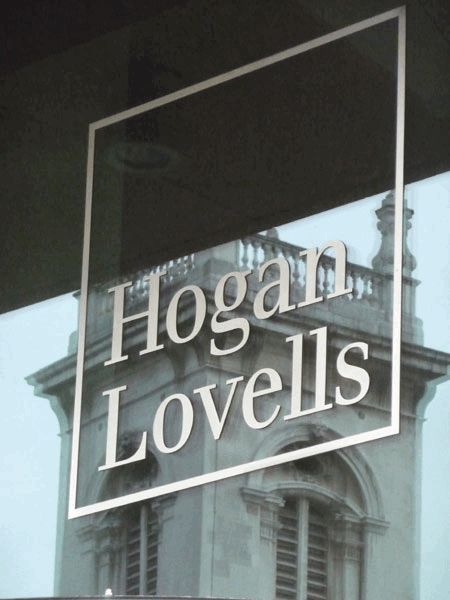 Hogan Lovells nel segno della continuità
