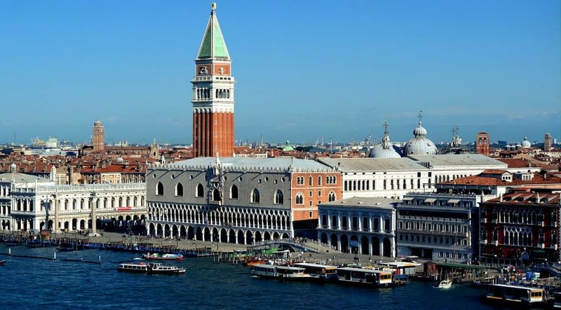 Gitti e Pirola per l’acquisizione di un flagship retail asset a Venezia