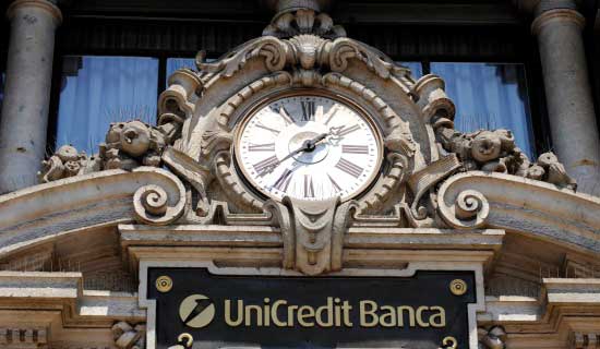 CHIOMENTI E LINKLATERS NEI BOND UNICREDIT